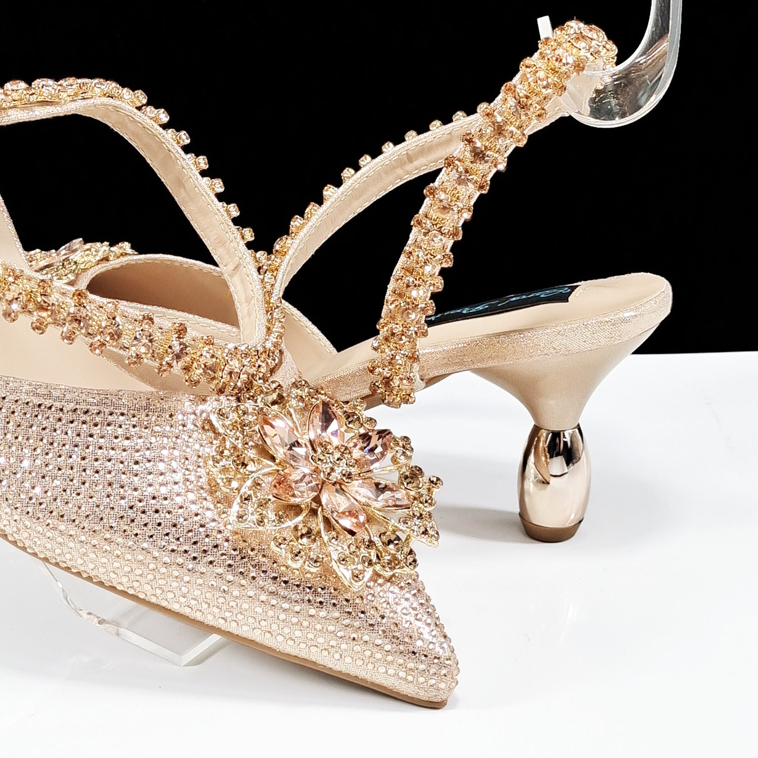 Women's Shoes and Clutch